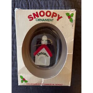 Snoopy Christmas Tree Ornament - vintage